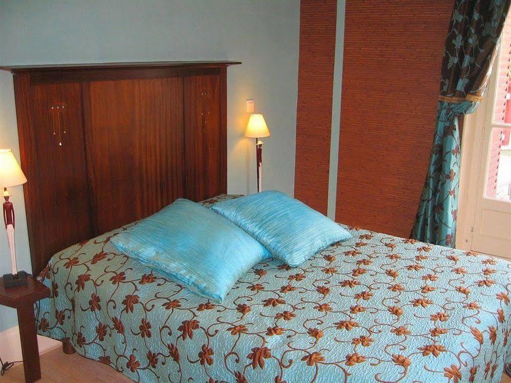 Chambre D'Hotes Le Manoir Des Alberges Uriage-les-Bains Exterior foto